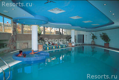 Paphos Gardens Holiday Resort 15